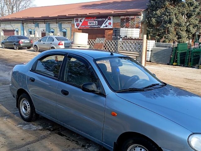 Синий Дэу Ланос, объемом двигателя 14 л и пробегом 0 тыс. км за 2000 $, фото 9 на Automoto.ua