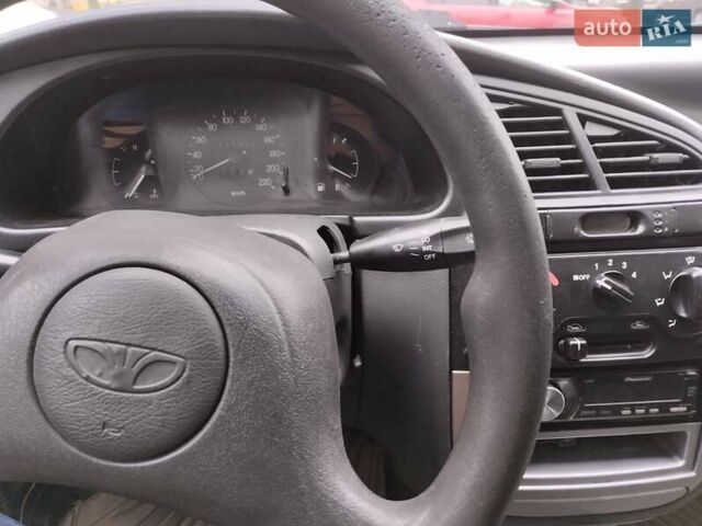 Дэу Ланос 2008 в Киеве на Automoto.ua Синий Дэу Ланос, объемом двигателя 1.5 л и пробегом 211 тыс. км за 1900 $, фото 9 на Automoto.ua