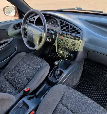 Синий Дэу Ланос, объемом двигателя 1.6 л и пробегом 266 тыс. км за 3100 $, фото 7 на Automoto.ua