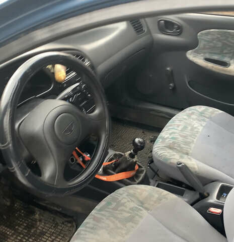 Синий Дэу Ланос, объемом двигателя 1.39 л и пробегом 90 тыс. км за 2200 $, фото 4 на Automoto.ua