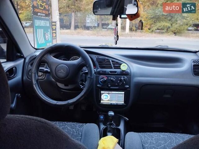 Синий Дэу Ланос, объемом двигателя 1.5 л и пробегом 164 тыс. км за 3200 $, фото 14 на Automoto.ua