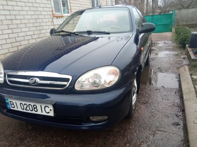 Синий Дэу Ланос, объемом двигателя 1.5 л и пробегом 132 тыс. км за 3000 $, фото 4 на Automoto.ua