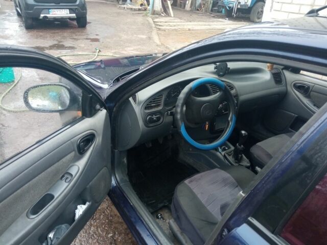 Синий Дэу Ланос, объемом двигателя 1.5 л и пробегом 132 тыс. км за 3000 $, фото 6 на Automoto.ua