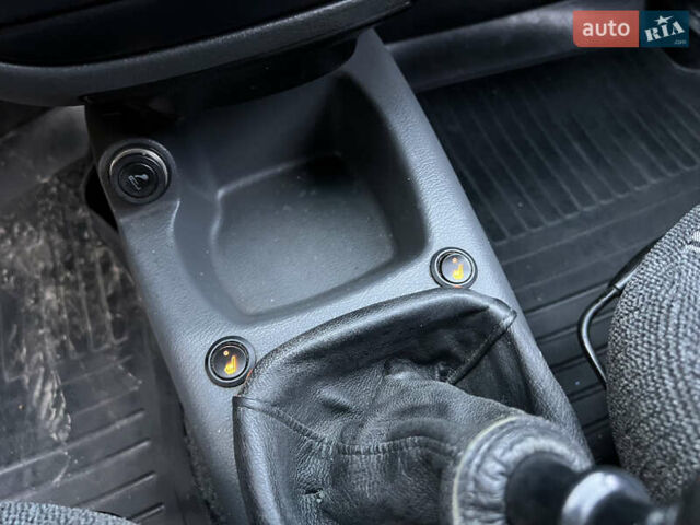 Синий Дэу Ланос, объемом двигателя 1.5 л и пробегом 122 тыс. км за 3100 $, фото 11 на Automoto.ua