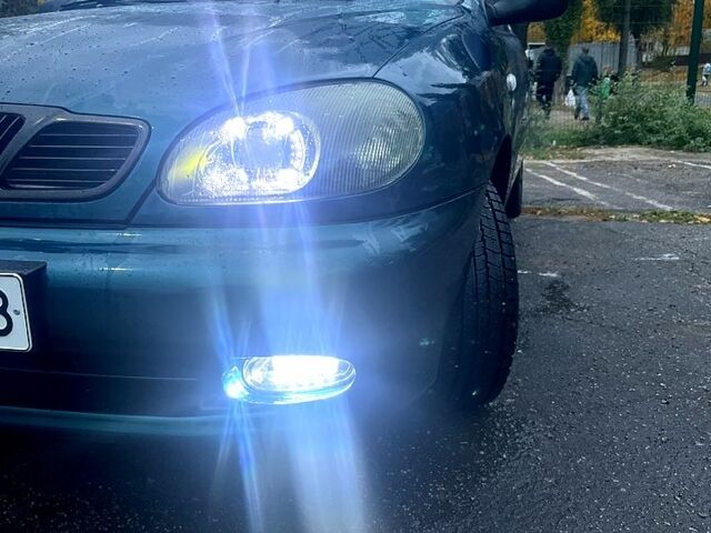 Дэу Ланос 1998 в Запорожье на Automoto.ua Зеленый Дэу Ланос, объемом двигателя 1.5 л и пробегом 232 тыс. км за 3000 $, фото 3 на Automoto.ua