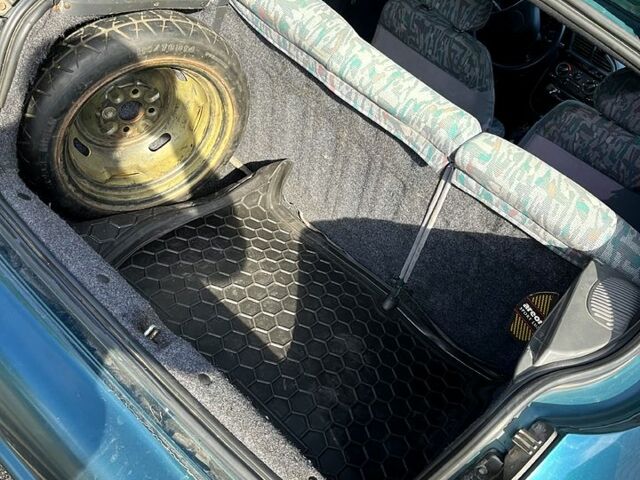 Дэу Ланос 1998 в Запорожье на Automoto.ua Зеленый Дэу Ланос, объемом двигателя 1.5 л и пробегом 233 тыс. км за 2900 $, фото 9 на Automoto.ua