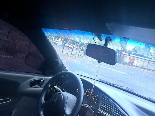 Зелений Деу Ланос, об'ємом двигуна 1.5 л та пробігом 230 тис. км за 3150 $, фото 3 на Automoto.ua