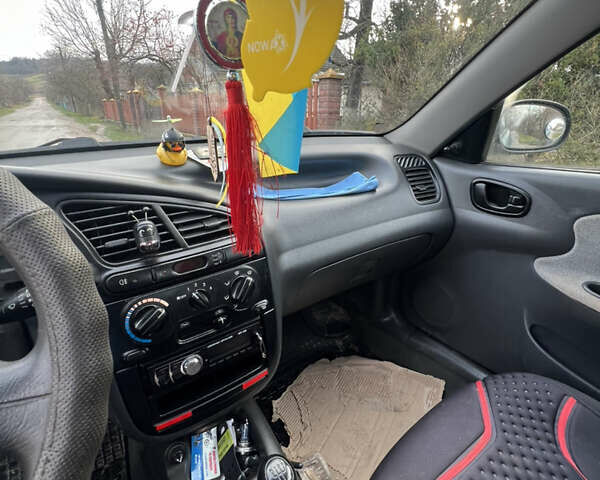 Зелений Деу Ланос, об'ємом двигуна 1.5 л та пробігом 163 тис. км за 2600 $, фото 6 на Automoto.ua