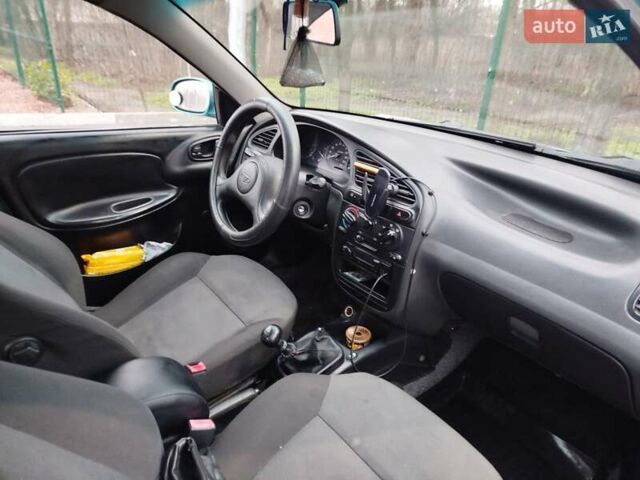 Зеленый Дэу Ланос, объемом двигателя 1.5 л и пробегом 190 тыс. км за 2200 $, фото 3 на Automoto.ua