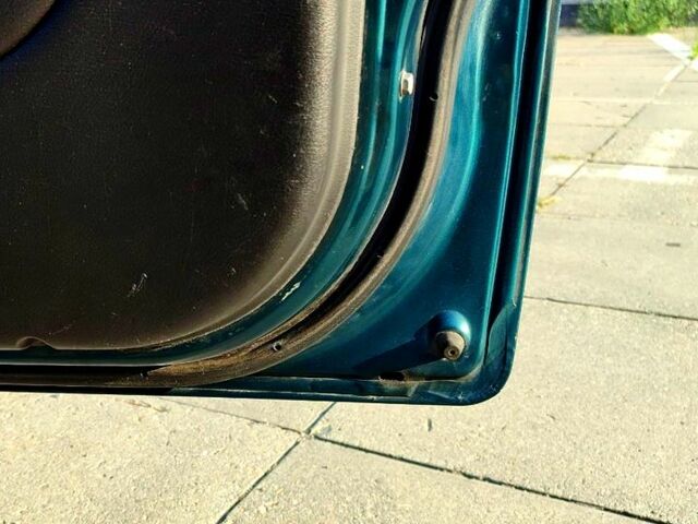 Зеленый Дэу Ланос, объемом двигателя 1.6 л и пробегом 193 тыс. км за 2500 $, фото 4 на Automoto.ua