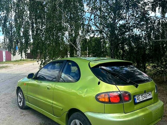 Дэу Ланос 2002 в Днепре (Днепропетровске) на Automoto.ua Зеленый Дэу Ланос, объемом двигателя 1.6 л и пробегом 225 тыс. км за 3700 $, фото 1 на Automoto.ua