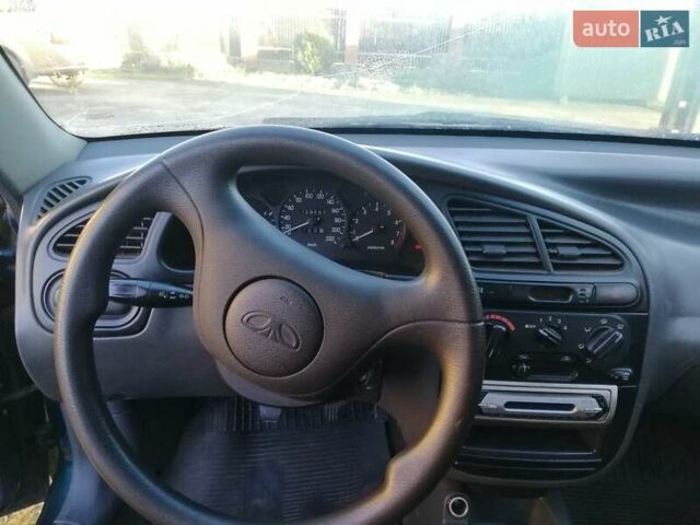 Зеленый Дэу Ланос, объемом двигателя 1.5 л и пробегом 228 тыс. км за 2500 $, фото 6 на Automoto.ua