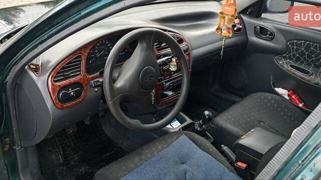 Зелений Деу Ланос, об'ємом двигуна 1.5 л та пробігом 275 тис. км за 2199 $, фото 4 на Automoto.ua