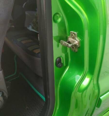 Зелений Деу Ланос, об'ємом двигуна 1.6 л та пробігом 339 тис. км за 3500 $, фото 4 на Automoto.ua