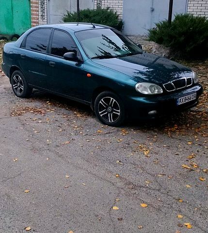 Зелений Деу Ланос, об'ємом двигуна 1.5 л та пробігом 234 тис. км за 2500 $, фото 2 на Automoto.ua