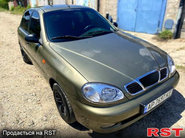 Зеленый Дэу Ланос, объемом двигателя 1.5 л и пробегом 253 тыс. км за 3300 $, фото 1 на Automoto.ua