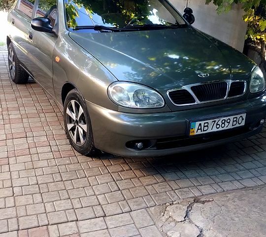 Зелений Деу Ланос, об'ємом двигуна 1.5 л та пробігом 300 тис. км за 2600 $, фото 1 на Automoto.ua