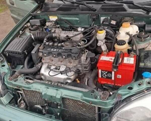 Зеленый Дэу Ланос, объемом двигателя 1.5 л и пробегом 171 тыс. км за 2950 $, фото 7 на Automoto.ua