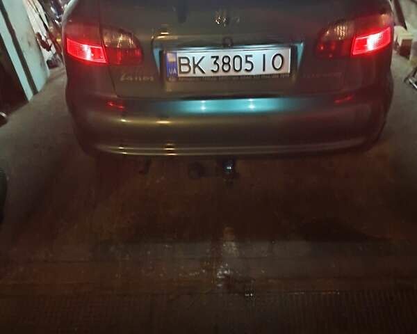 Зеленый Дэу Ланос, объемом двигателя 1.5 л и пробегом 171 тыс. км за 2950 $, фото 12 на Automoto.ua