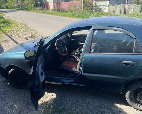 Зелений Деу Ланос, об'ємом двигуна 0 л та пробігом 498 тис. км за 2000 $, фото 2 на Automoto.ua
