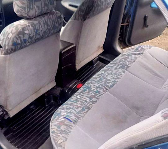 Зеленый Дэу Ланос, объемом двигателя 1.5 л и пробегом 300 тыс. км за 1600 $, фото 7 на Automoto.ua