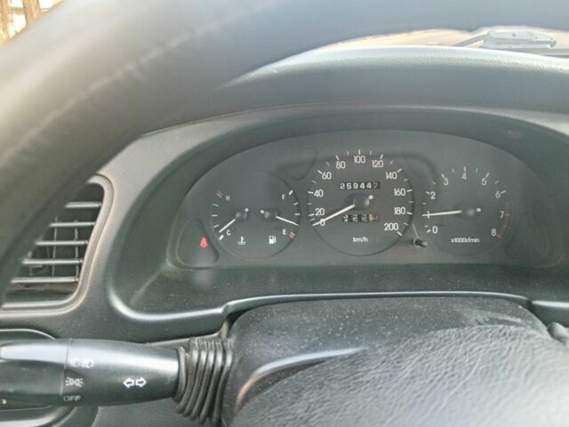 Деу Ланос 1998 у Кривому Розі на Automoto.ua Зелений Деу Ланос, об'ємом двигуна 1.5 л та пробігом 260 тис. км за 1500 $, фото 6 на Automoto.ua