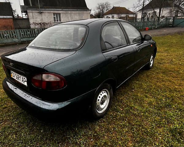 Зеленый Дэу Ланос, объемом двигателя 1.5 л и пробегом 150 тыс. км за 1800 $, фото 2 на Automoto.ua