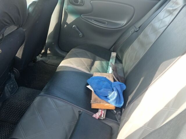 Деу Ланос 1998 у Кривому Розі на Automoto.ua Зелений Деу Ланос, об'ємом двигуна 1.5 л та пробігом 260 тис. км за 1500 $, фото 1 на Automoto.ua