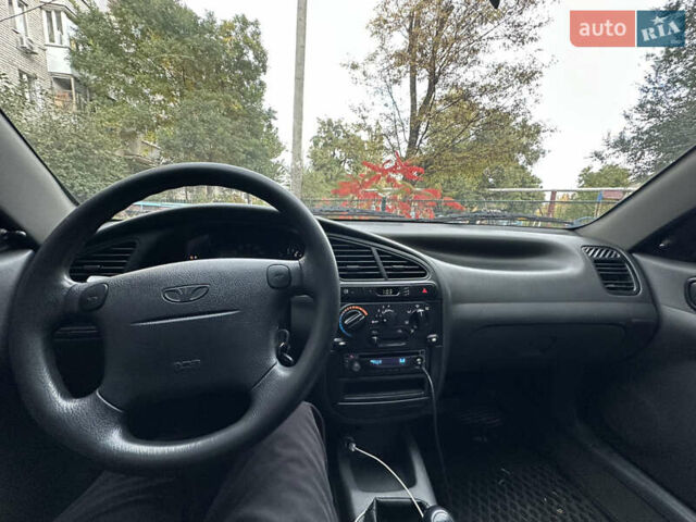 Зелений Деу Ланос, об'ємом двигуна 1.5 л та пробігом 310 тис. км за 2300 $, фото 4 на Automoto.ua