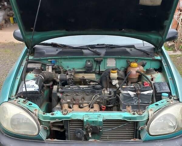 Деу Ланос 1998 у Ужгороді на Automoto.ua Зелений Деу Ланос, об'ємом двигуна 1.5 л та пробігом 350 тис. км за 1200 $, фото 3 на Automoto.ua