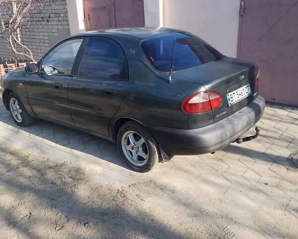 Дэу Ланос 1998 в Херсоне на Automoto.ua Зеленый Дэу Ланос, объемом двигателя 1.5 л и пробегом 380 тыс. км за 1500 $, фото 7 на Automoto.ua