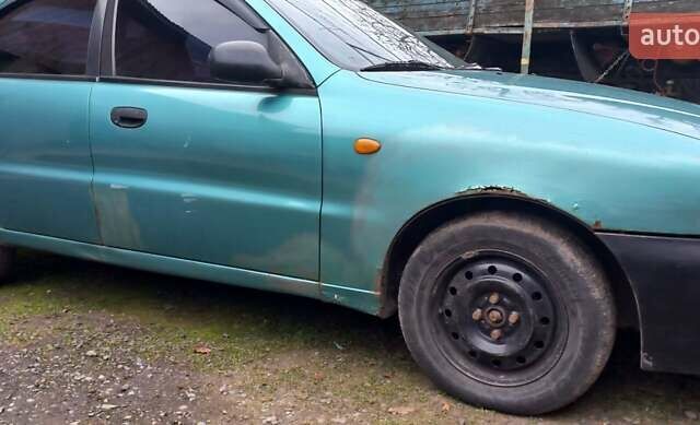 Деу Ланос 1998 у Ужгороді на Automoto.ua Зелений Деу Ланос, об'ємом двигуна 1.5 л та пробігом 350 тис. км за 1200 $, фото 11 на Automoto.ua