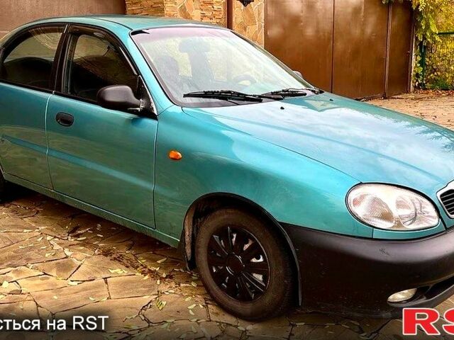 Дэу Ланос 1998 в Харькове на Automoto.ua Зеленый Дэу Ланос, объемом двигателя 1.5 л и пробегом 300 тыс. км за 1350 $, фото 1 на Automoto.ua