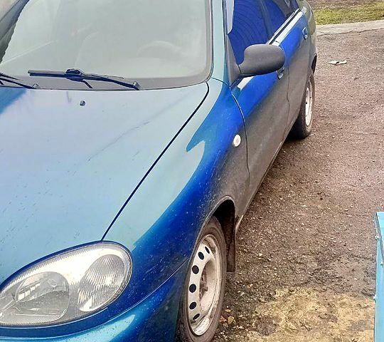 Зеленый Дэу Ланос, объемом двигателя 1.5 л и пробегом 300 тыс. км за 1600 $, фото 2 на Automoto.ua