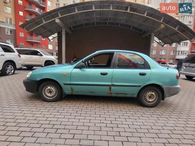 Зеленый Дэу Ланос, объемом двигателя 1.5 л и пробегом 268 тыс. км за 1200 $, фото 5 на Automoto.ua