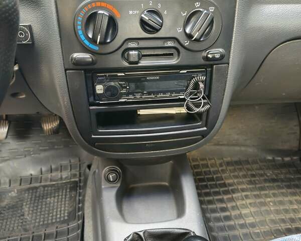 Зелений Деу Ланос, об'ємом двигуна 1.5 л та пробігом 379 тис. км за 2200 $, фото 11 на Automoto.ua