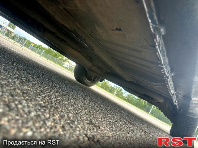 Зелений Деу Ланос, об'ємом двигуна 1.5 л та пробігом 300 тис. км за 1799 $, фото 4 на Automoto.ua