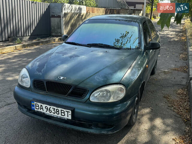 Зеленый Дэу Ланос, объемом двигателя 1.5 л и пробегом 200 тыс. км за 990 $, фото 2 на Automoto.ua
