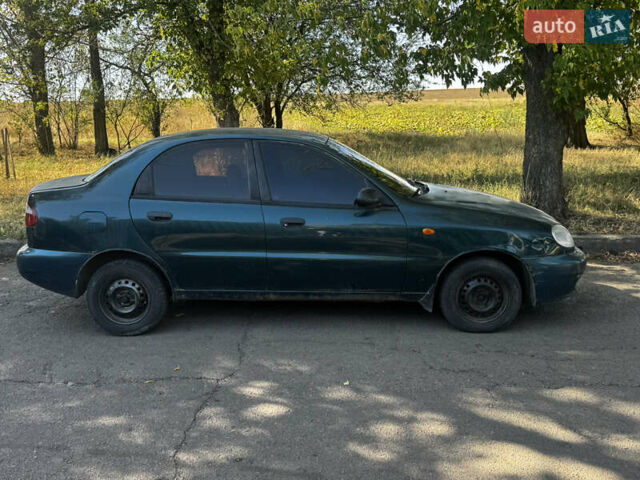 Зеленый Дэу Ланос, объемом двигателя 1.5 л и пробегом 200 тыс. км за 990 $, фото 5 на Automoto.ua