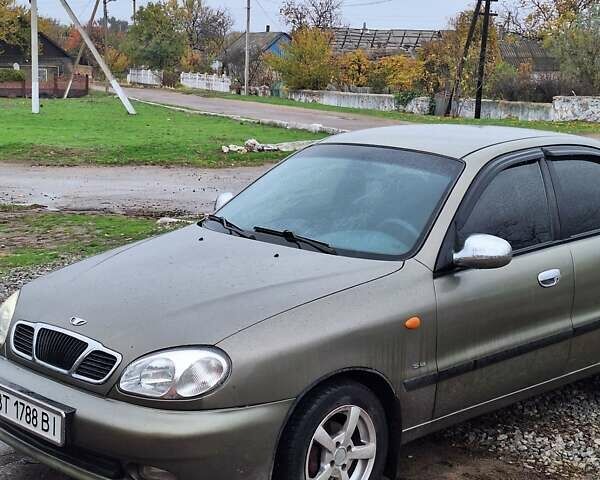 Дэу Ланос 2002 в Высокополье на Automoto.ua Зеленый Дэу Ланос, объемом двигателя 1.5 л и пробегом 170 тыс. км за 2700 $, фото 9 на Automoto.ua