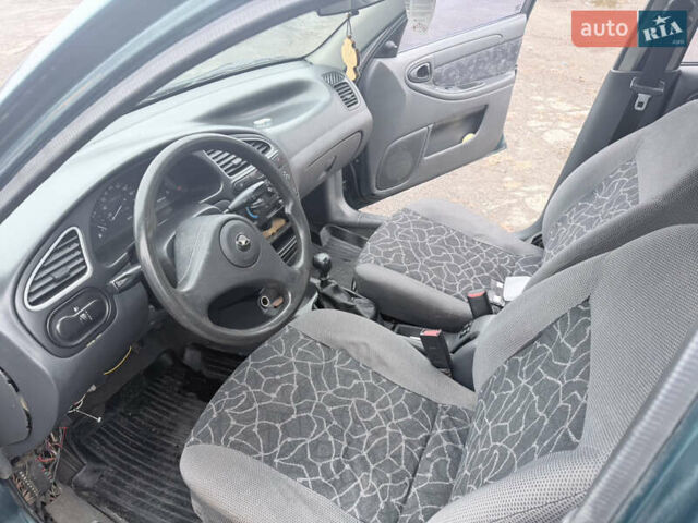 Зеленый Дэу Ланос, объемом двигателя 1.5 л и пробегом 100 тыс. км за 1500 $, фото 5 на Automoto.ua