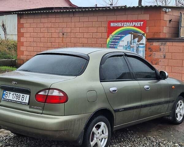 Дэу Ланос 2002 в Высокополье на Automoto.ua Зеленый Дэу Ланос, объемом двигателя 1.5 л и пробегом 170 тыс. км за 2700 $, фото 6 на Automoto.ua