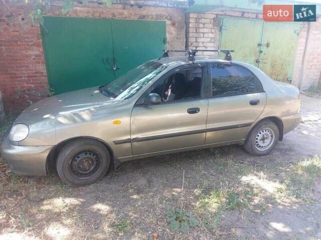 Зелений Деу Ланос, об'ємом двигуна 1.5 л та пробігом 183 тис. км за 2400 $, фото 1 на Automoto.ua