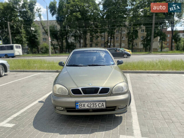 Зеленый Дэу Ланос, объемом двигателя 1.3 л и пробегом 320 тыс. км за 2300 $, фото 1 на Automoto.ua