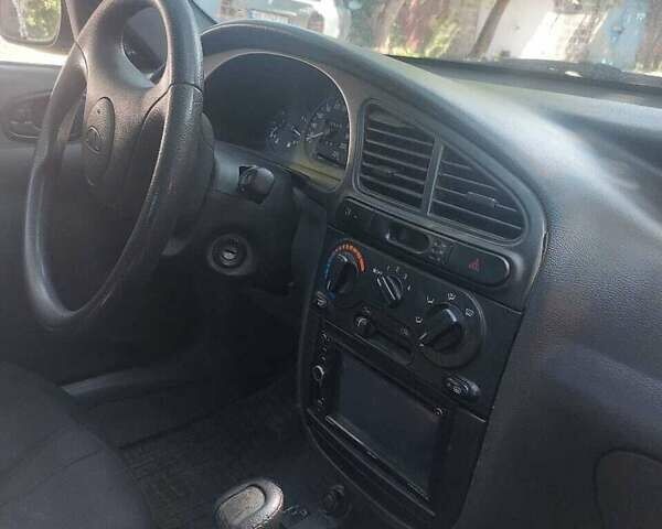 Зелений Деу Ланос, об'ємом двигуна 1.5 л та пробігом 183 тис. км за 2400 $, фото 3 на Automoto.ua