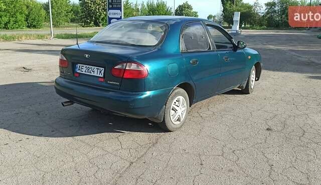 Деу Ланос 2002 у Петропавловке на Automoto.ua Зелений Деу Ланос, об'ємом двигуна 1.5 л та пробігом 300 тис. км за 1600 $, фото 2 на Automoto.ua