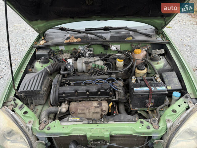 Зелений Деу Ланос, об'ємом двигуна 1.6 л та пробігом 350 тис. км за 1350 $, фото 2 на Automoto.ua