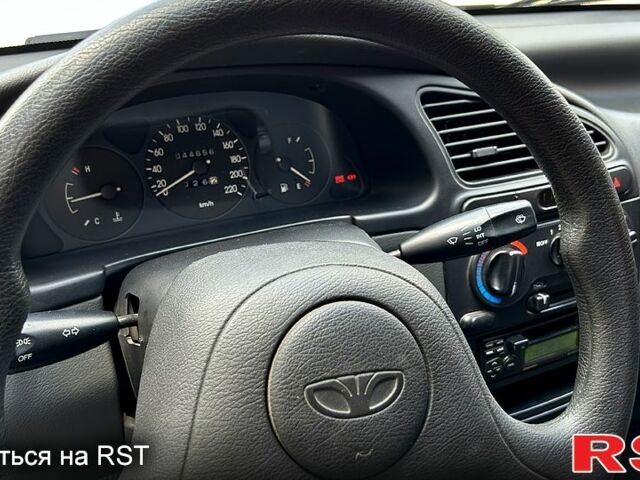 Зеленый Дэу Ланос, объемом двигателя 1.5 л и пробегом 44 тыс. км за 3800 $, фото 6 на Automoto.ua