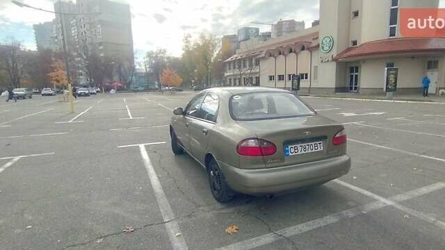 Дэу Ланос 2003 в Киеве на Automoto.ua Зеленый Дэу Ланос, объемом двигателя 1.5 л и пробегом 276 тыс. км за 1500 $, фото 41 на Automoto.ua