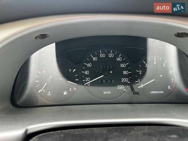 Зеленый Дэу Ланос, объемом двигателя 1.5 л и пробегом 242 тыс. км за 2000 $, фото 10 на Automoto.ua